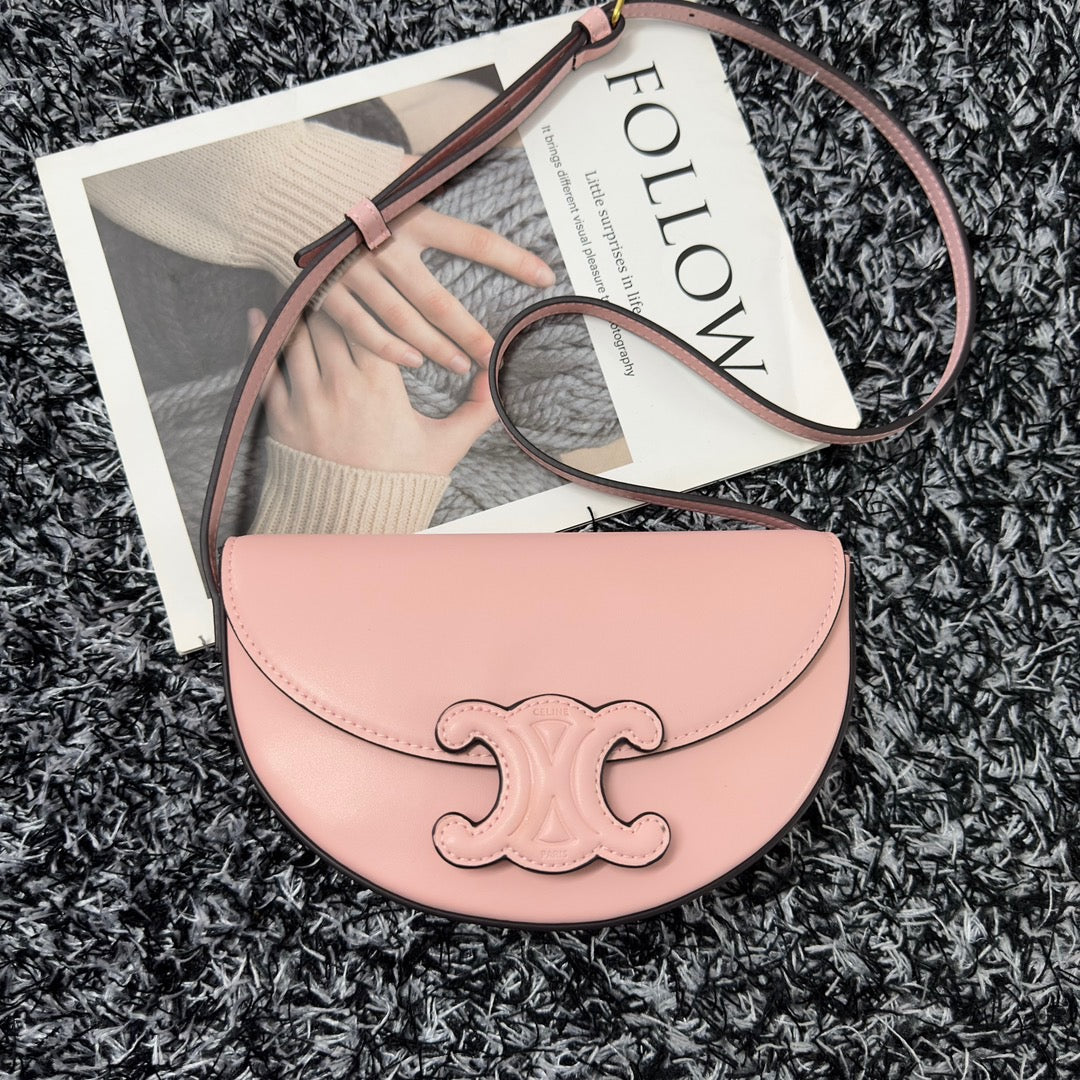 BESACE TRIPHOME 23 CUIR DE VEAU ROSE CLAIR