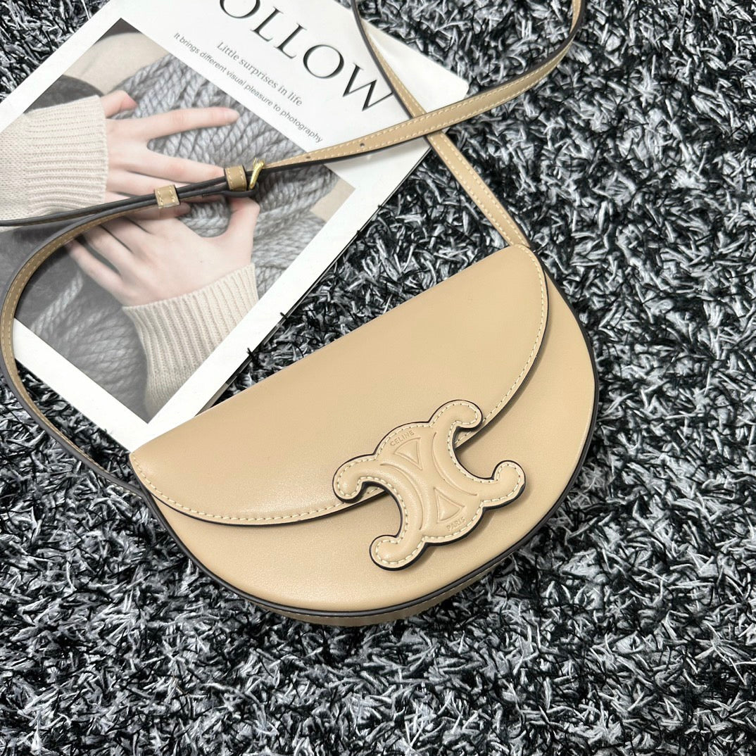 BESACE TRIPHOME 23 CUIR DE VEAU BEIGE CRÈME