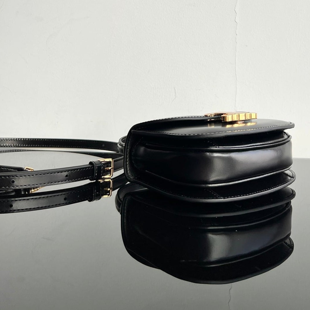 SAC À MAIN TRIOMPHE EN CUIR DE VEAU BRILLANT 18 NOIR