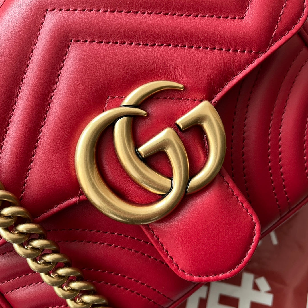 GG MARMONT MINI 18CM CUIR DE VEAU ROUGE QUINCAILLERIE DORÉ