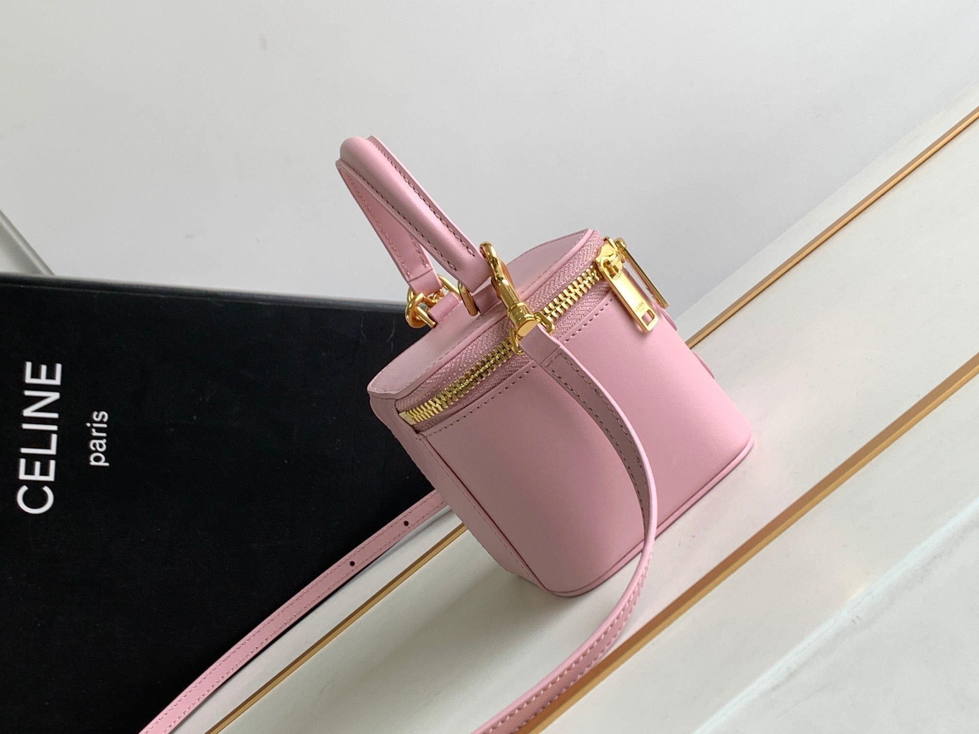MINI VANITY CASE TRIOMPHE EN CUIR DE VEAU ROSE