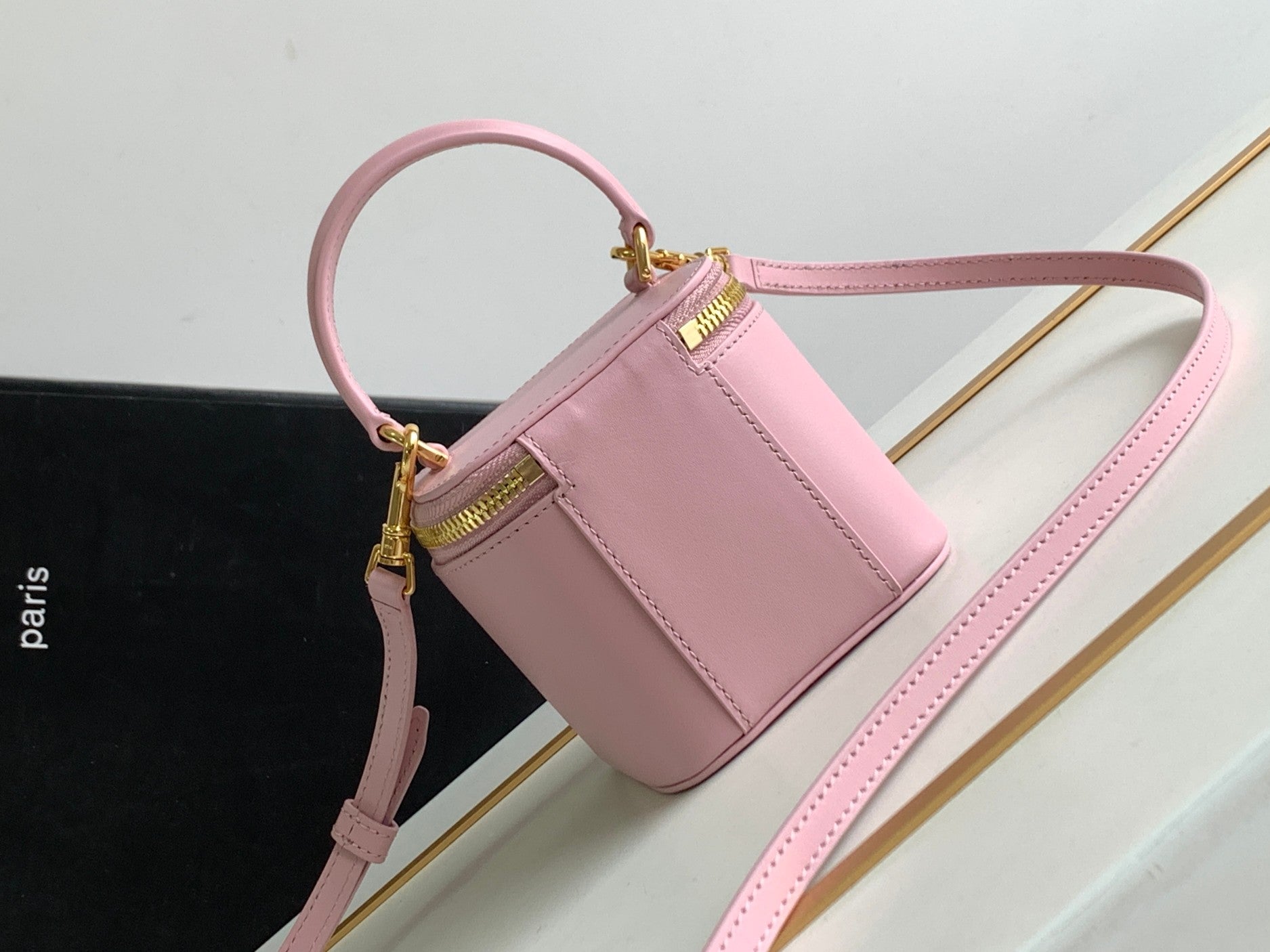 MINI VANITY CASE TRIOMPHE EN CUIR DE VEAU ROSE