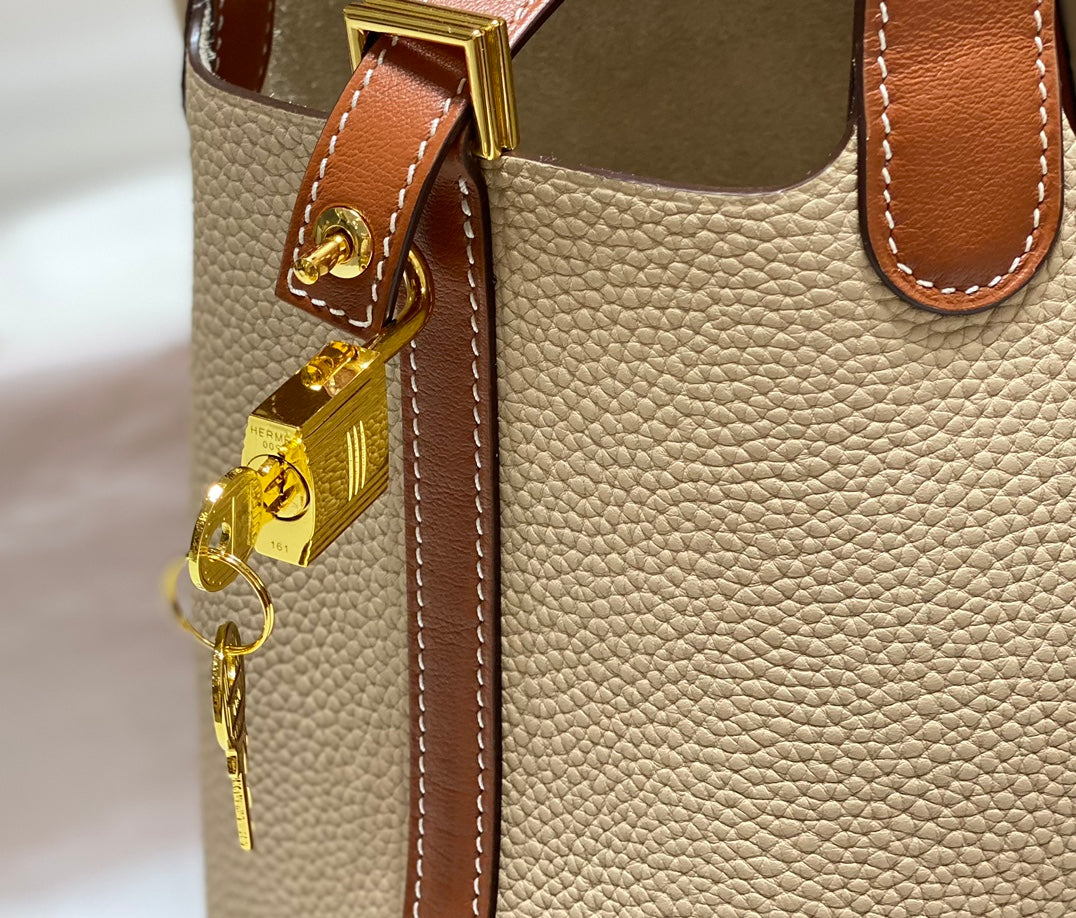 PICOTIN LOCK 18 BEIGE BROWN TOGO GHW