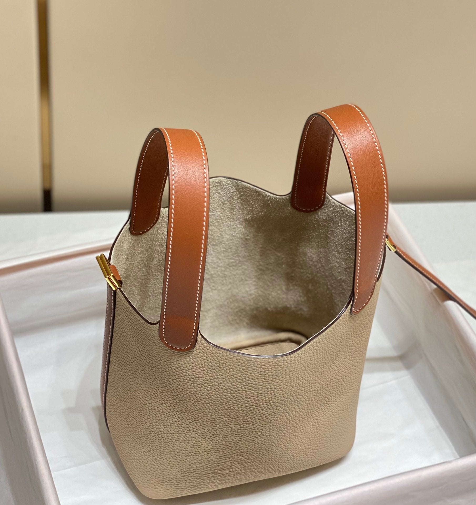 SERRURE PICOTIN 18 BEIGE MARRON TOGO GHW