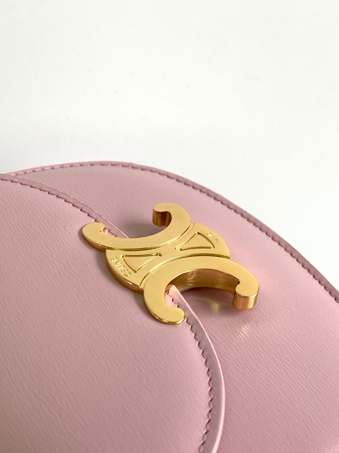 CHAINE TEEN BESACE TRIOMPHE 15,5CM CUIR DE VEAU ROSE
