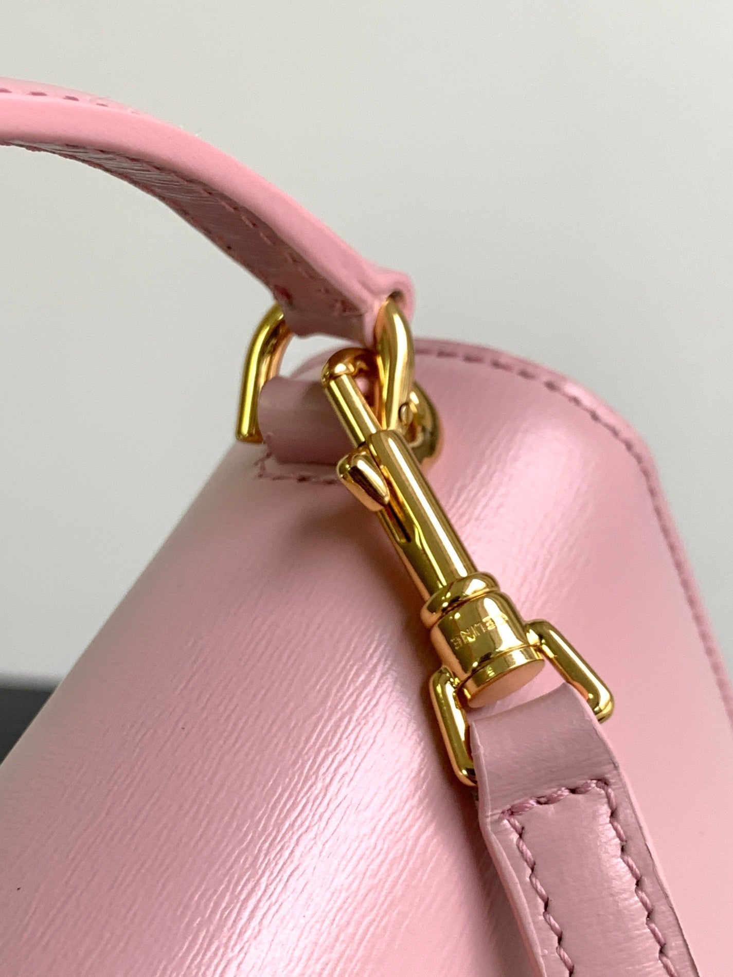 CHAINE TEEN BESACE TRIOMPHE 15,5CM CUIR DE VEAU ROSE