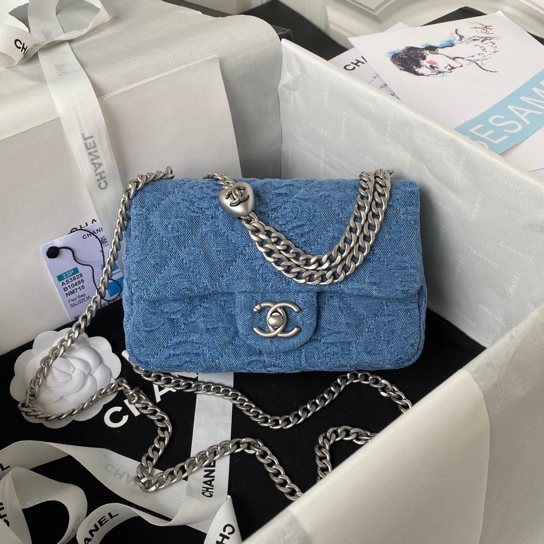 23P FLAP BAG 19CM DENIM SILVER HARDWARE