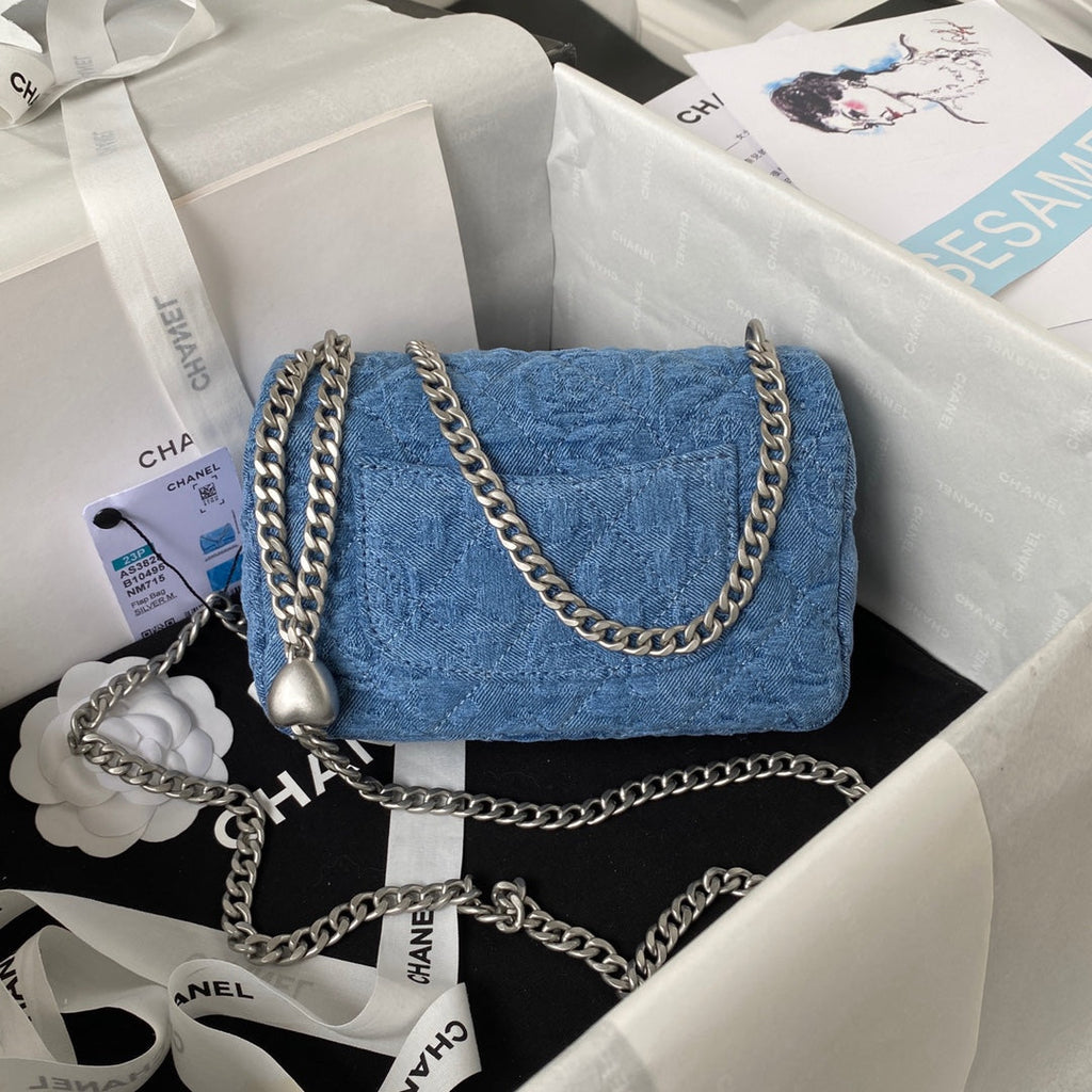 23P FLAP BAG 19CM DENIM SILVER HARDWARE