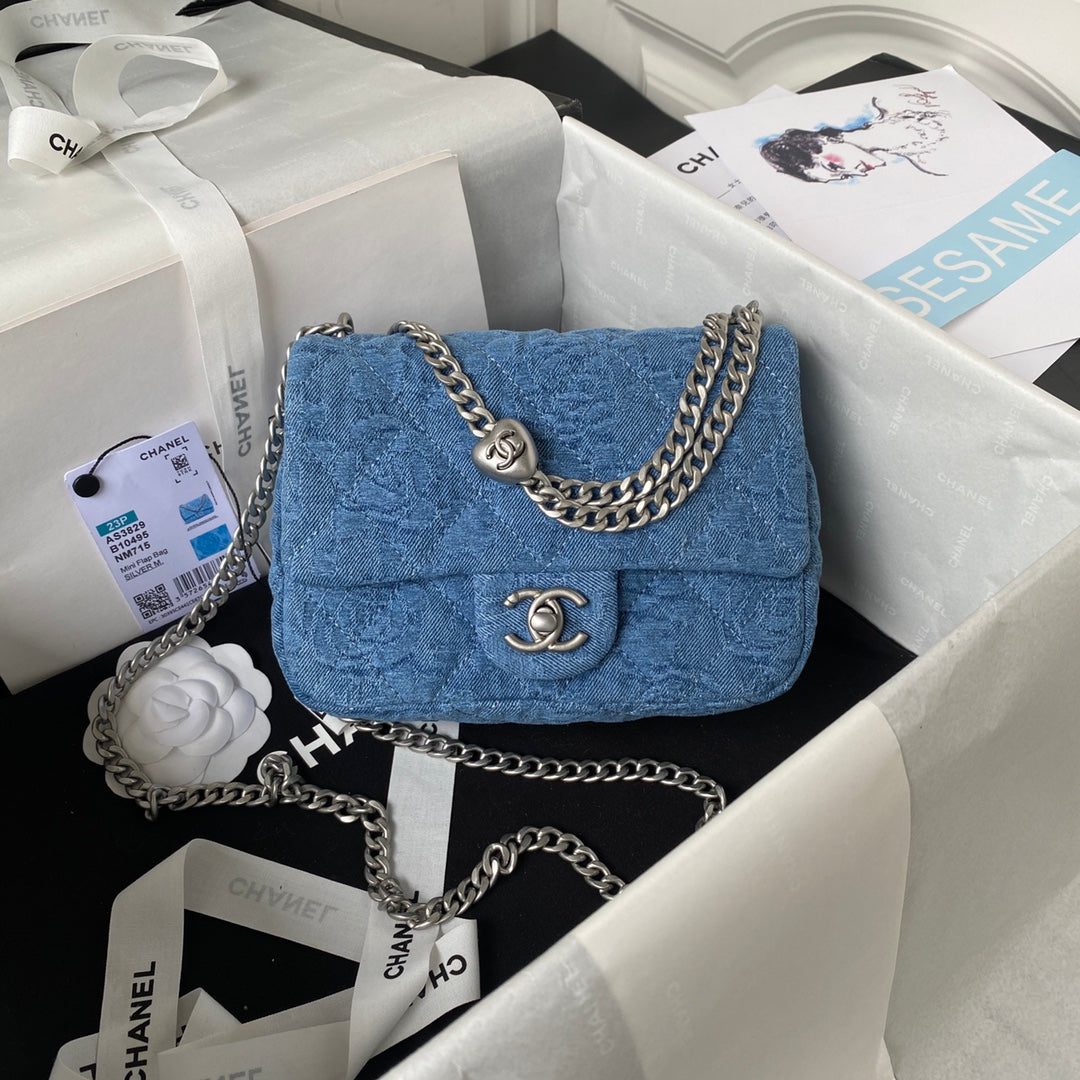 23P FLAP BAG 20CM DENIM SILVER HARDWARE