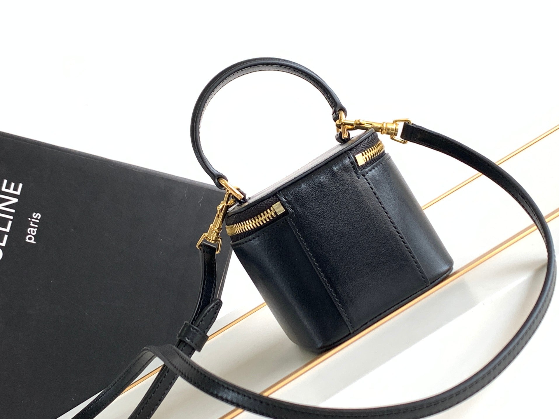 MINI VANITY CASE TRIOMPHE CUIR DE VEAU NOIR