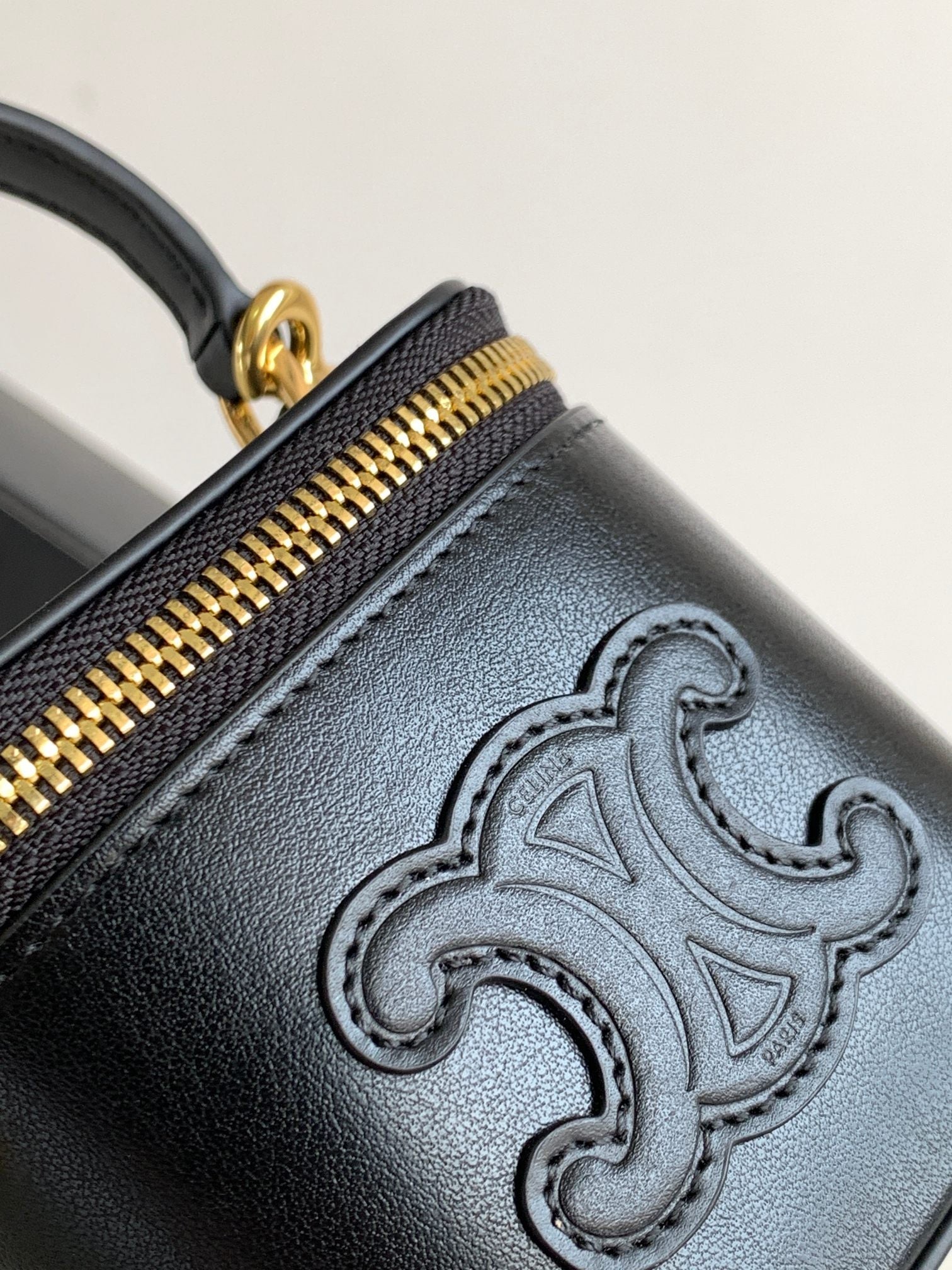 MINI VANITY CASE TRIOMPHE CUIR DE VEAU NOIR