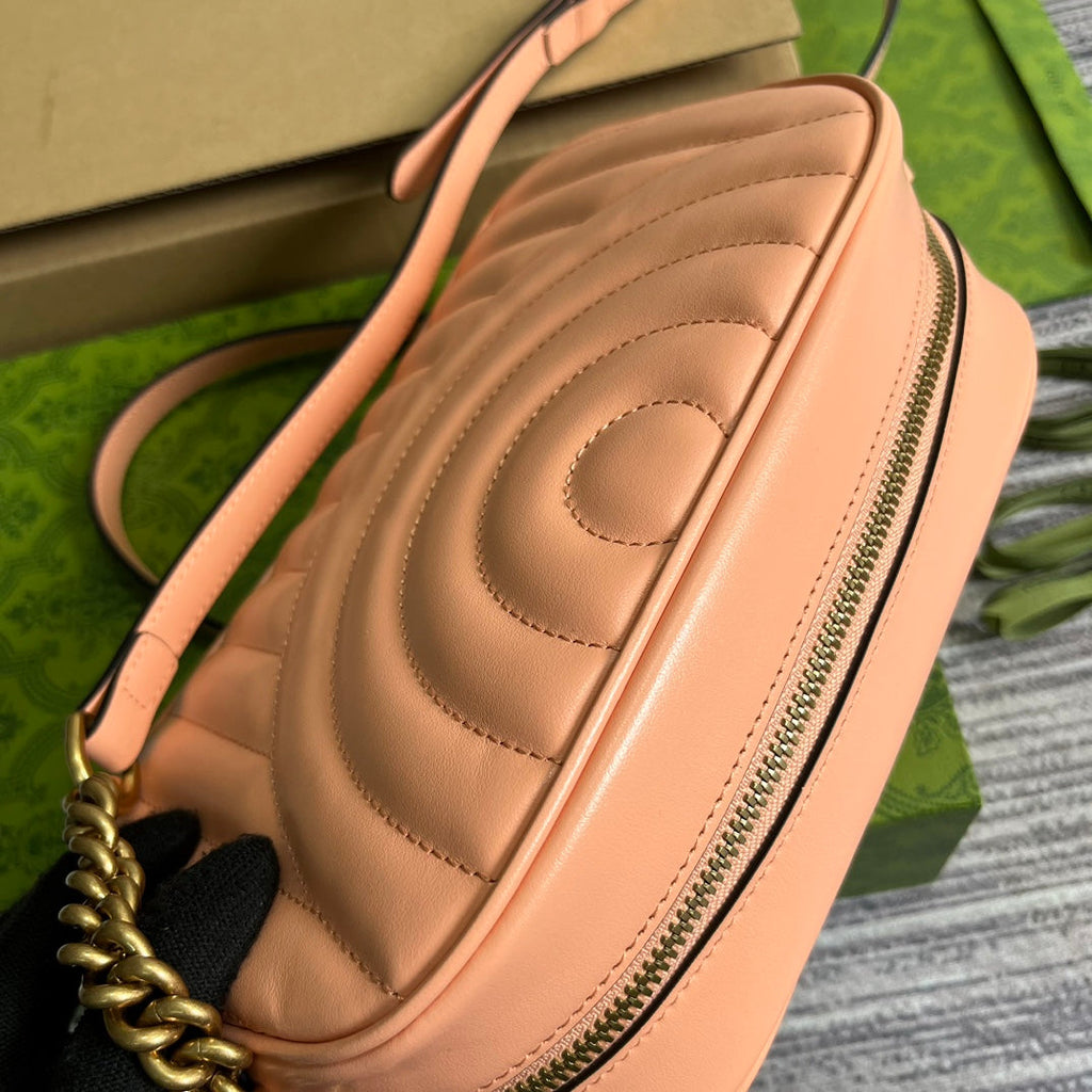 GG MARMONT SMALL 24 MATELASSÉ EN CUIR DE VEAU ROSE PÊCHE