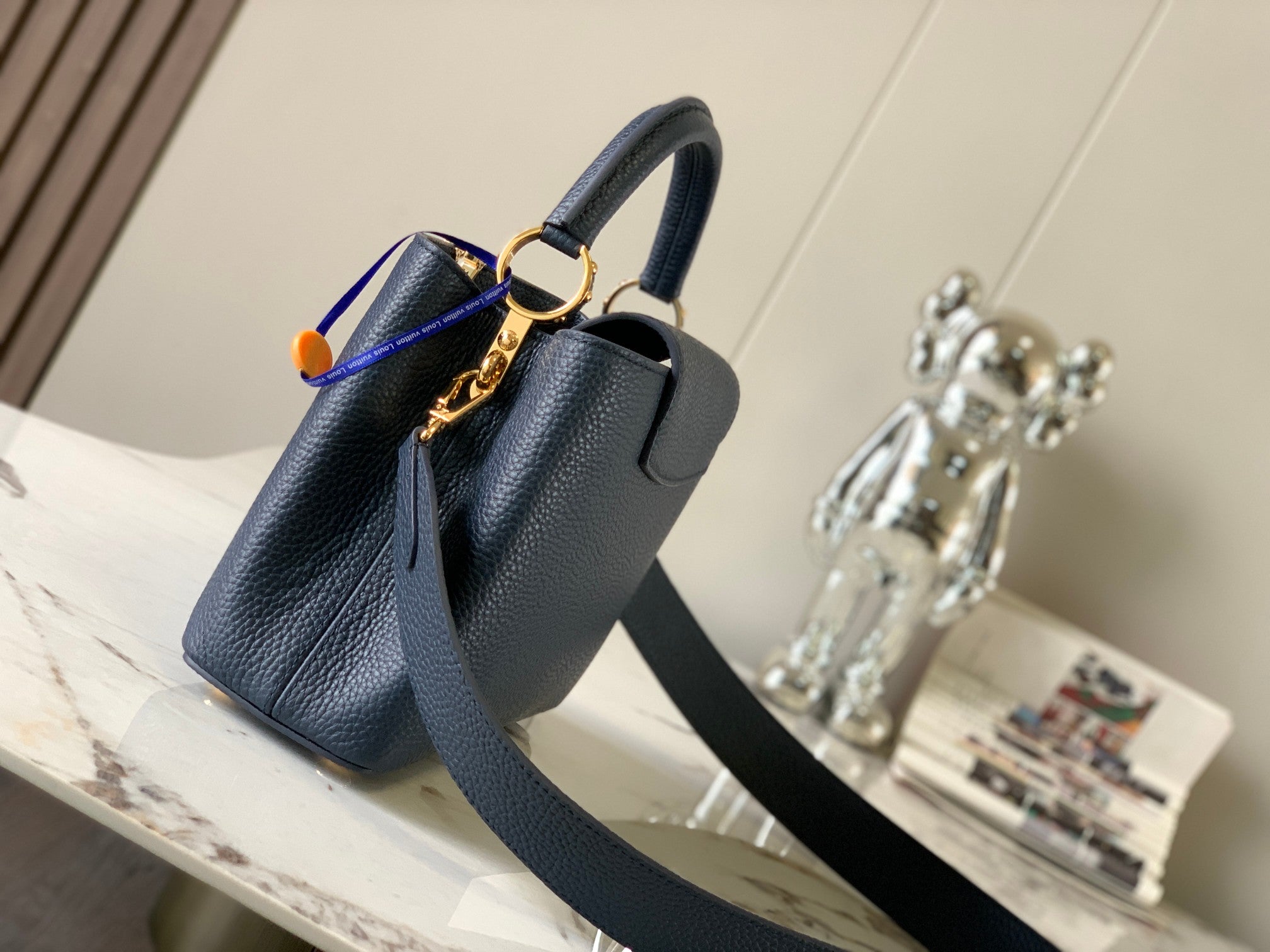 CAPUCINES BB 27 BLEU NUIT CUIR TAURILLON QUINCAILLERIE DORÉ