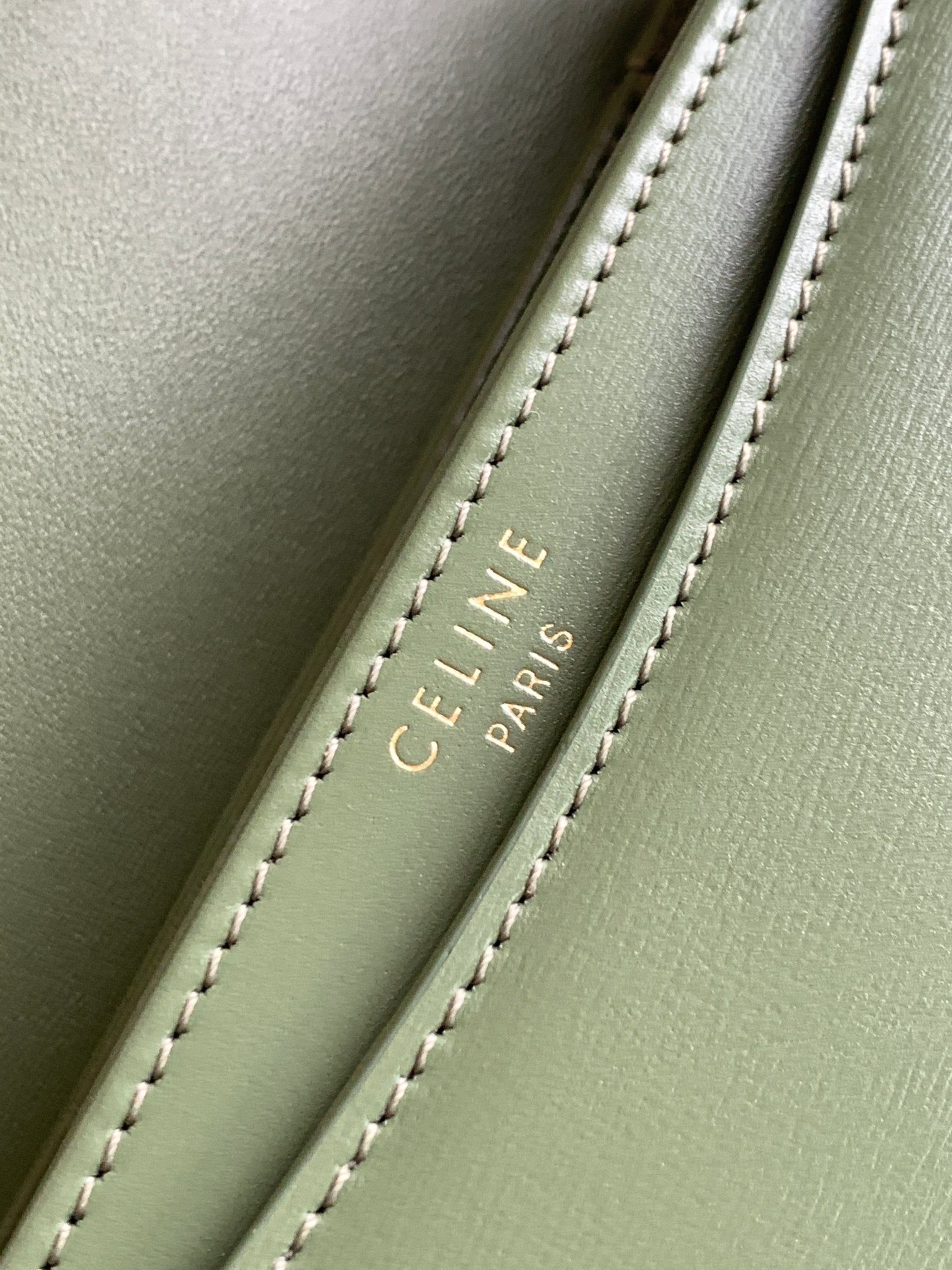 TEEN BESACE TRIOMPHE 18.5 CUIR DE VEAU VERT KAKI