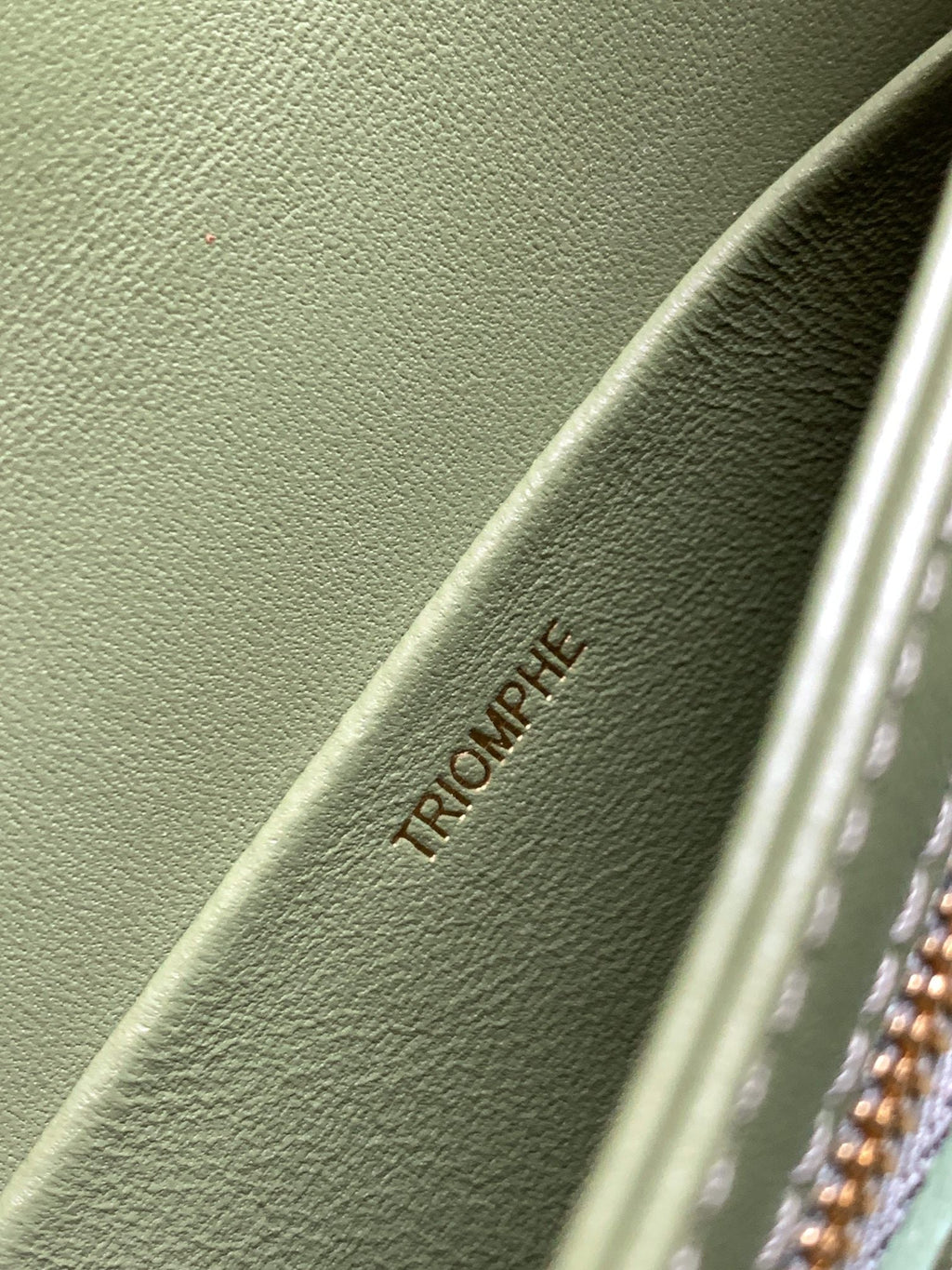 TEEN BESACE TRIOMPHE 18.5 CUIR DE VEAU VERT KAKI