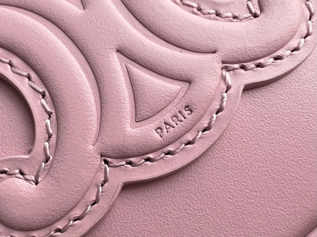 TROUSSE À COSMÉTIQUES 9 SAC EN CUIR DE VEAU LISSE ROSE PASTEL