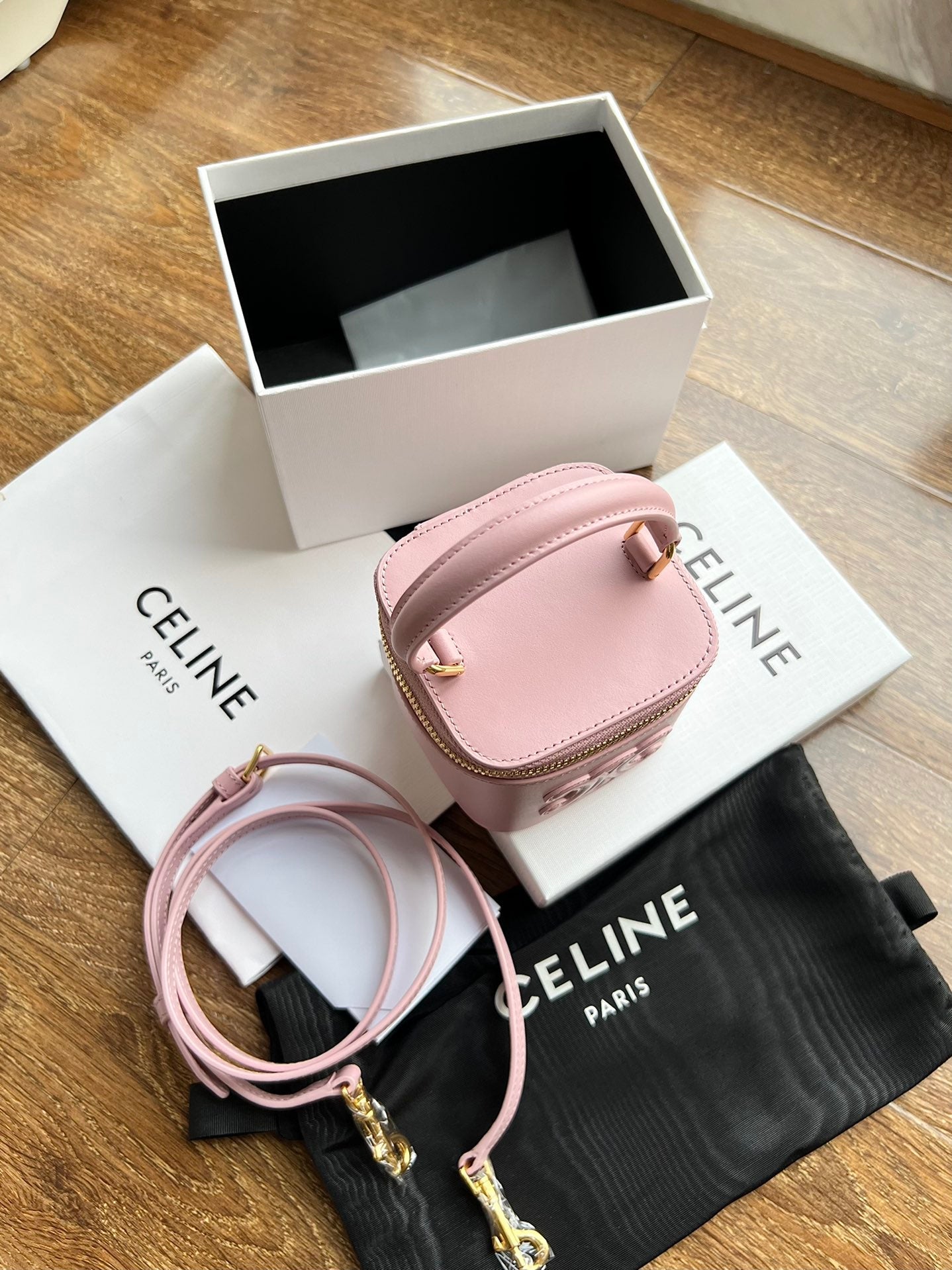 TROUSSE À COSMÉTIQUES 9 SAC EN CUIR DE VEAU LISSE ROSE PASTEL