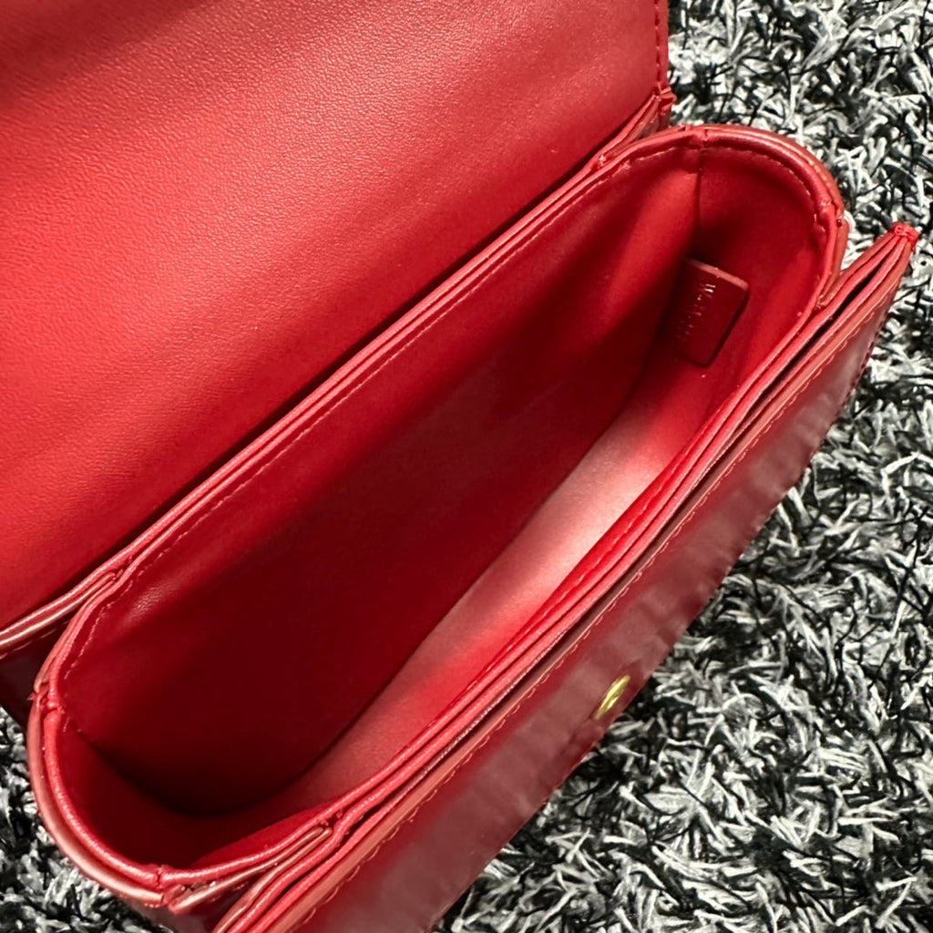 BESACE TRIPHOME 17 CUIR DE VEAU ROUGE CERISE