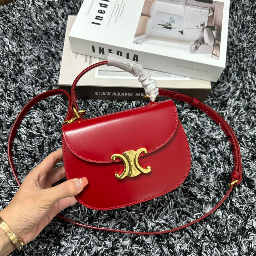 BESACE TRIPHOME 17 CUIR DE VEAU ROUGE CERISE
