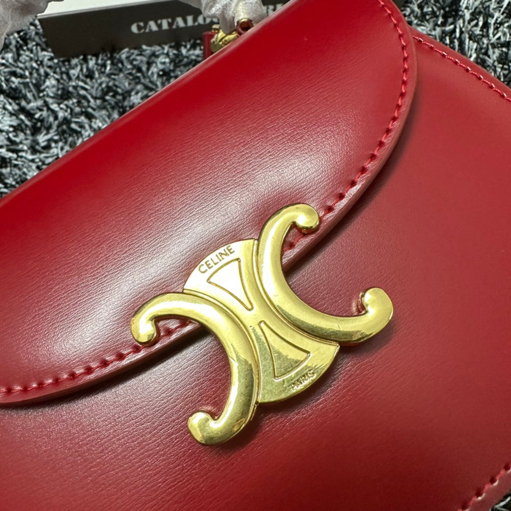 BESACE TRIPHOME 17 CUIR DE VEAU ROUGE CERISE