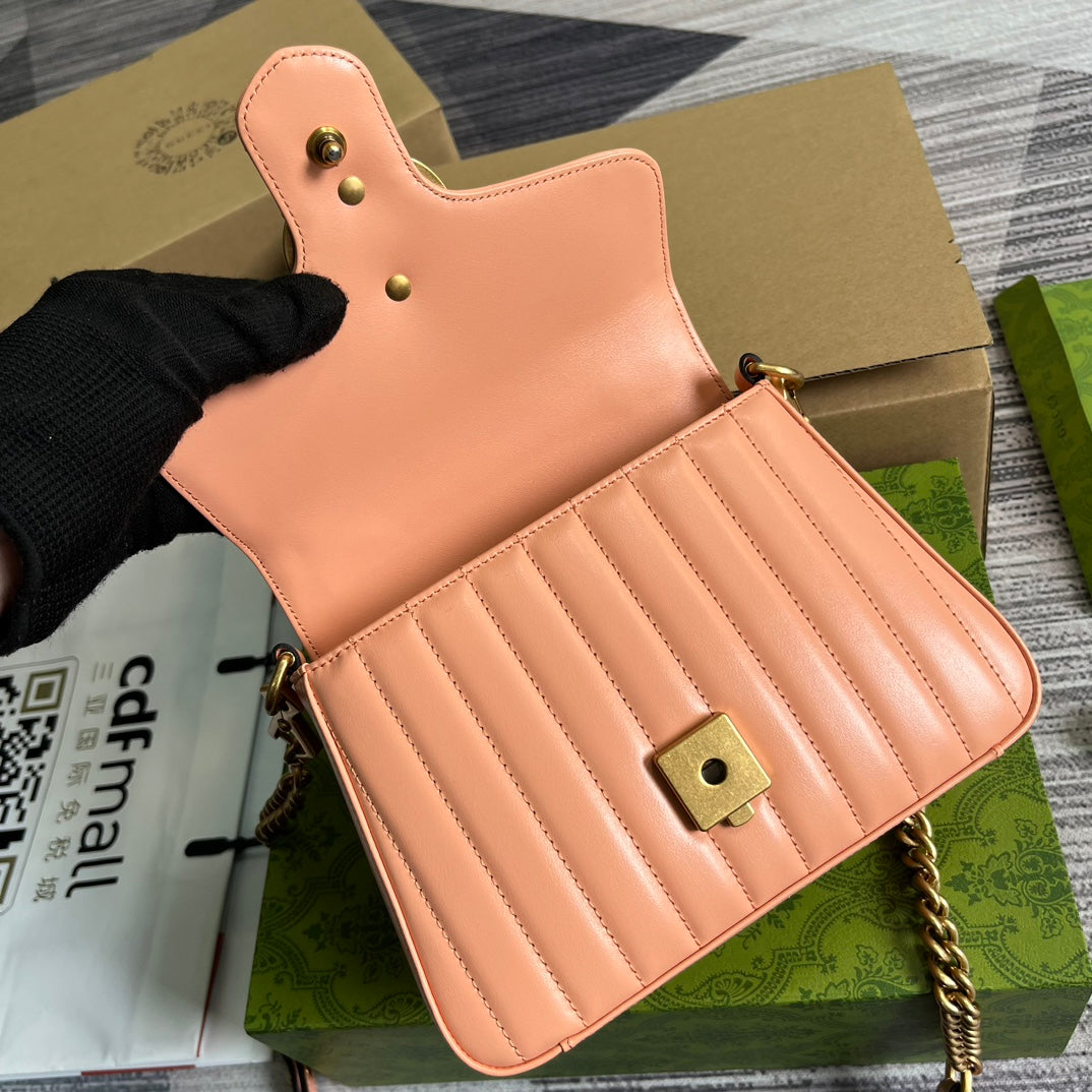 SAC CLASSIQUE GG MARMONT MINI 21 EN CUIR DE VEAU ROSE PÊCHE