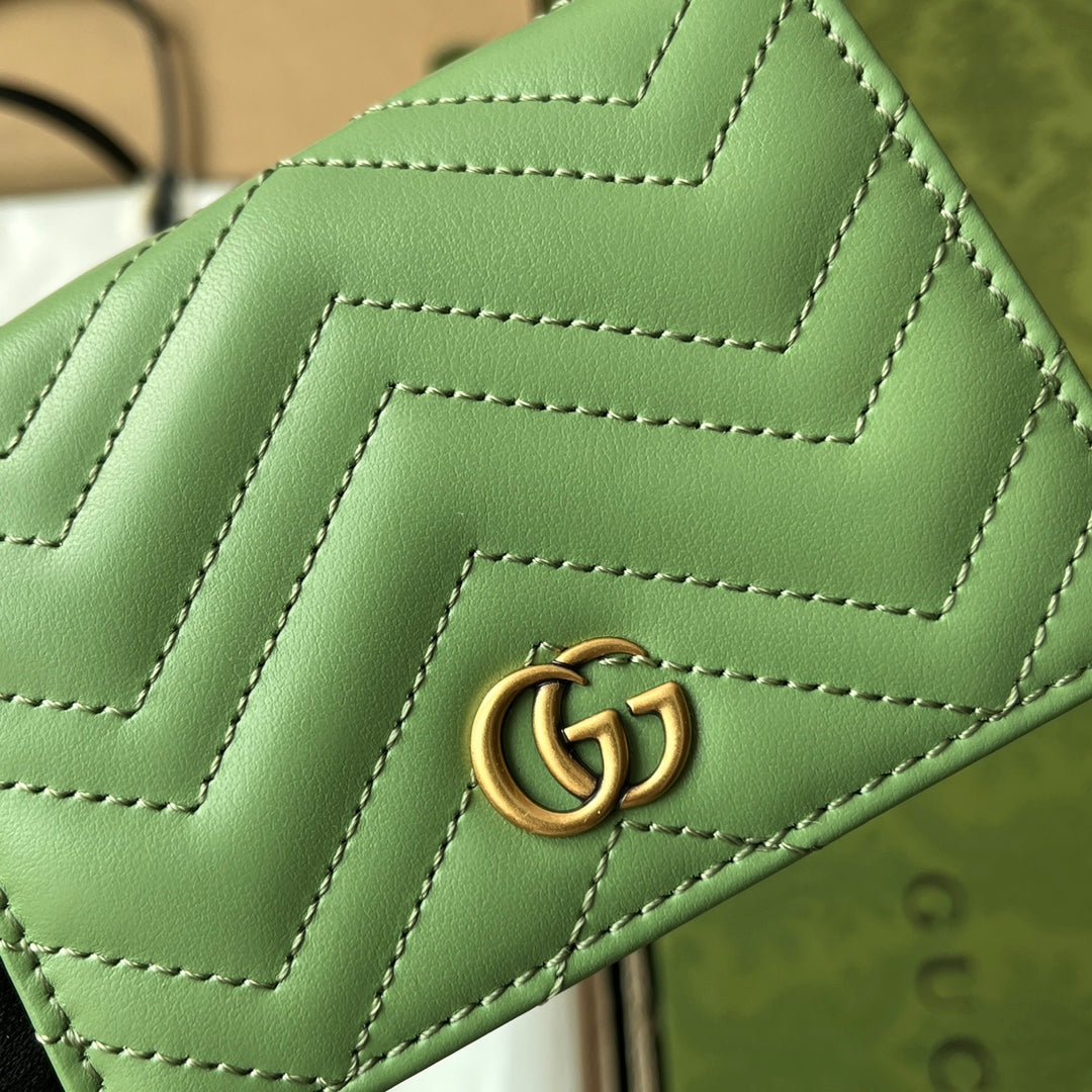 PORTEFEUILLE MATELASSÉ MARMONT 11 EN CUIR D'AGNEAU VERT CLAIR