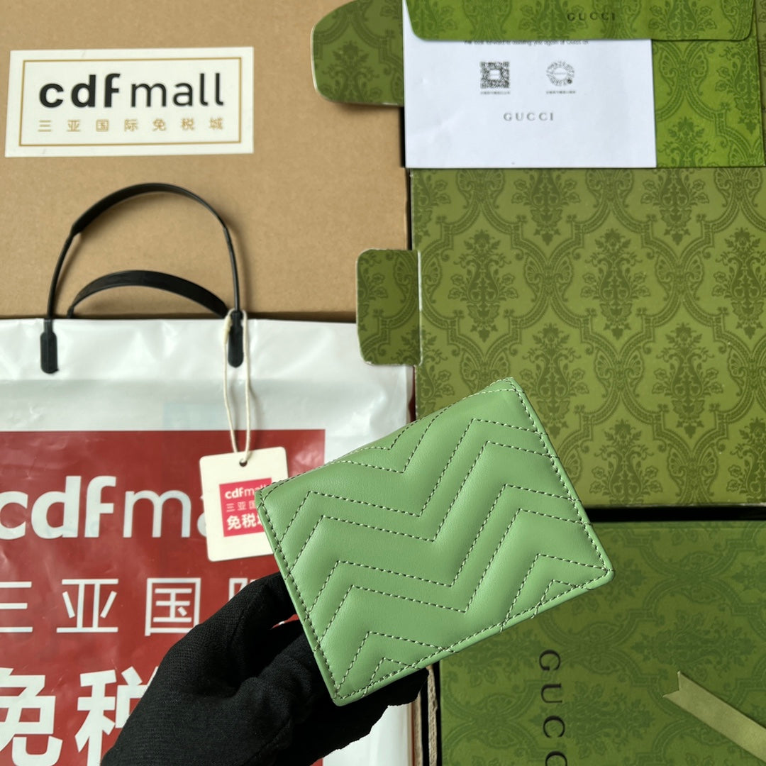 PORTEFEUILLE MATELASSÉ MARMONT 11 EN CUIR D'AGNEAU VERT CLAIR