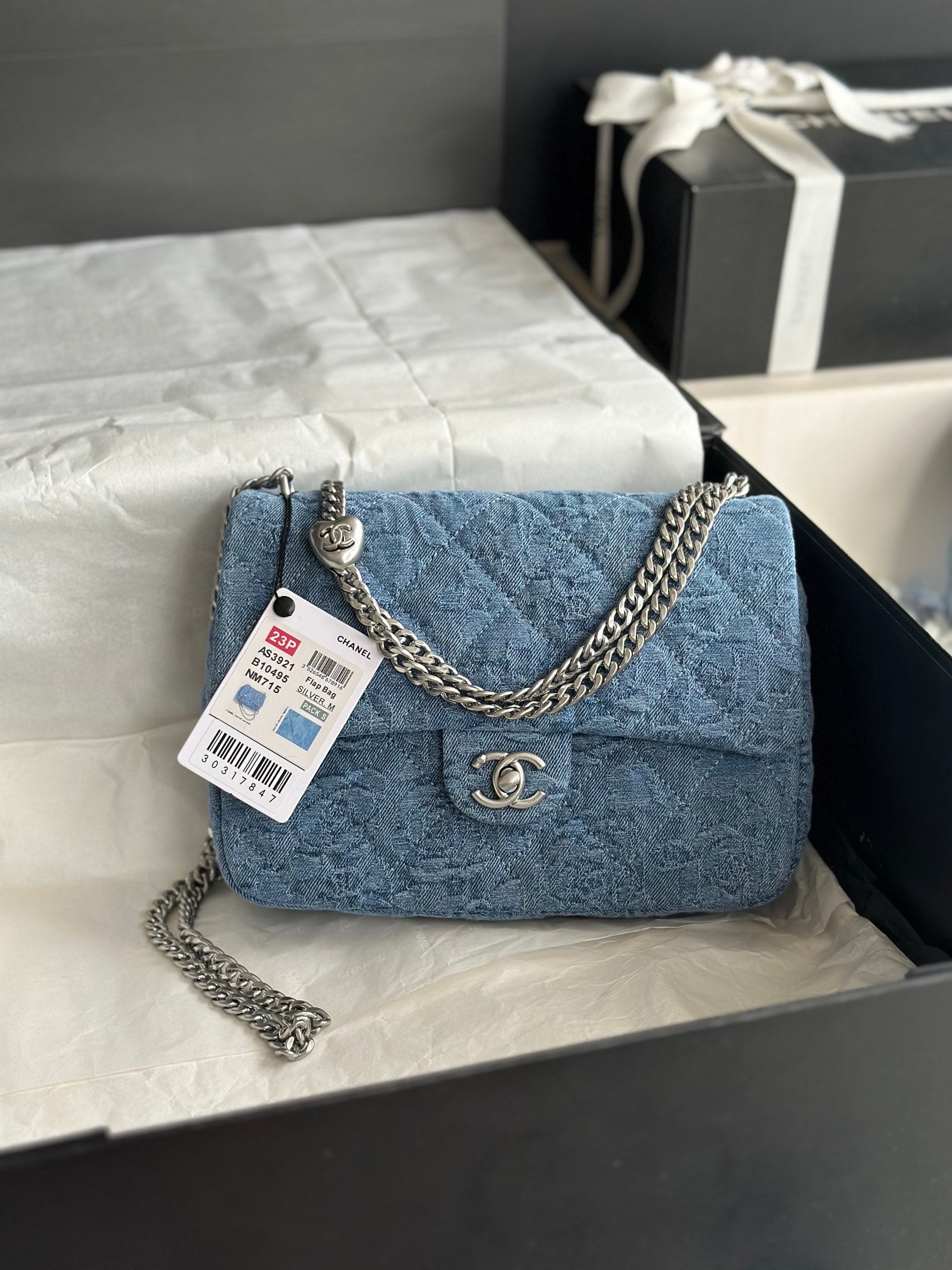 CC FLAP BAG 19CM BLUE DENIM SILVER HARDWARE
