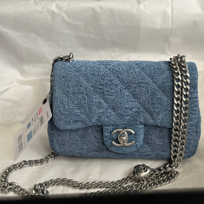 CC FLAP BAG 12CM BLUE DENIM SILVER HARDWARE