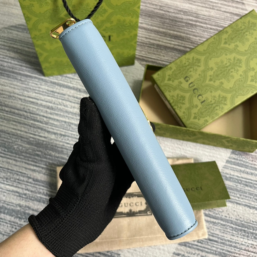 Portefeuille zippé GG Blondie 21 en cuir de veau bleu pastel