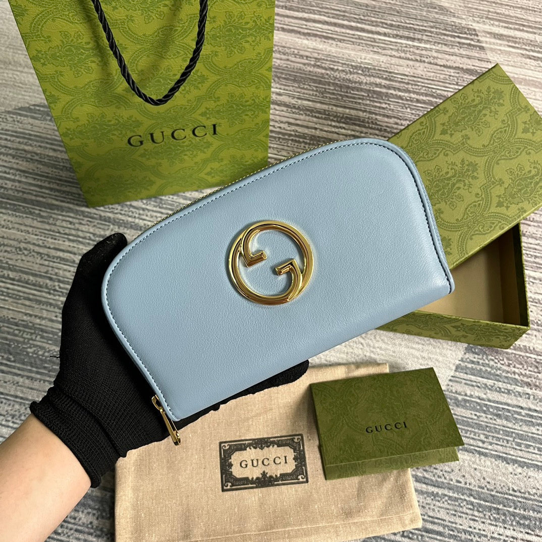 Portefeuille zippé GG Blondie 21 en cuir de veau bleu pastel