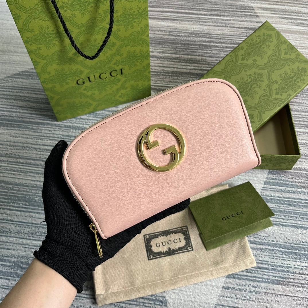 Portefeuille zippé GG Blondie 21 en cuir de veau rose clair