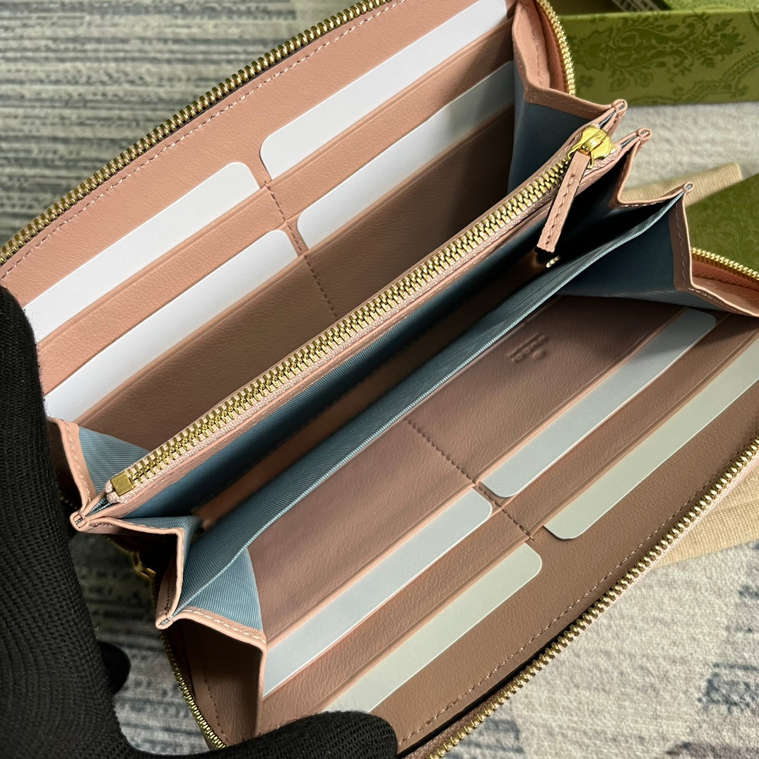Portefeuille zippé GG Blondie 21 en cuir de veau rose clair