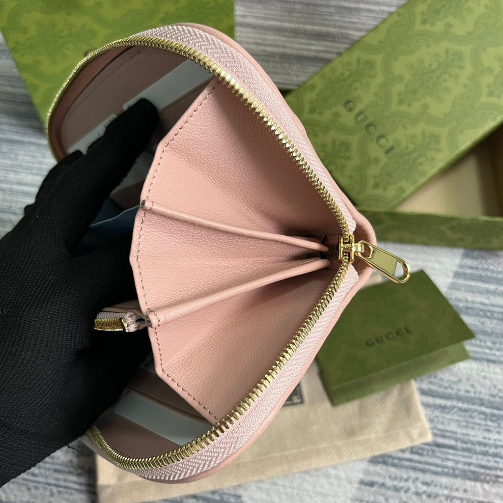 Portefeuille zippé GG Blondie 21 en cuir de veau rose clair