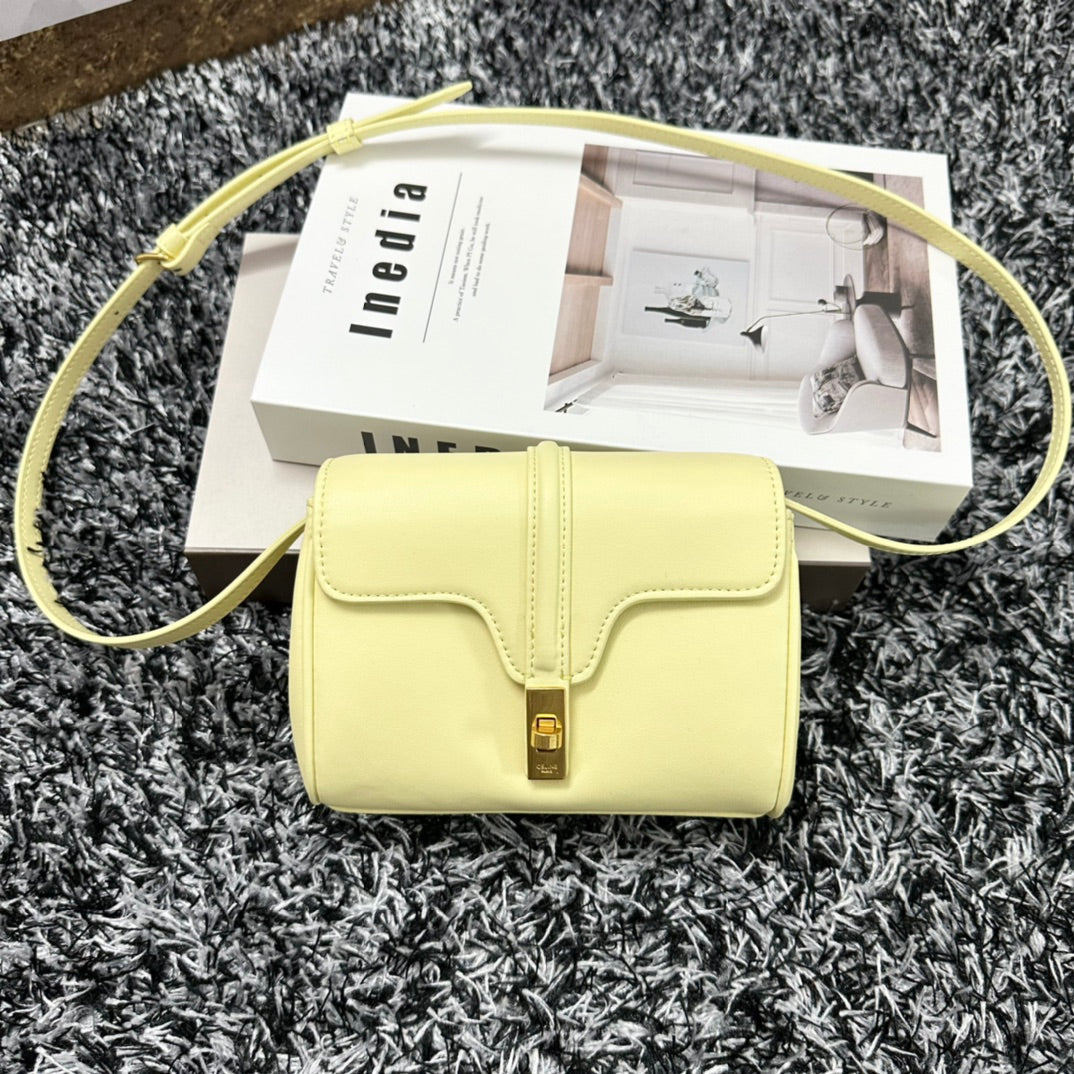 CLASSIC MINI 18 CUIR DE VEAU JAUNE PASTEL