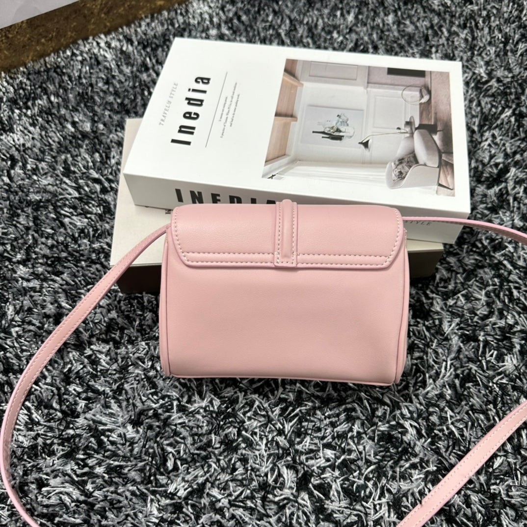 CLASSIC MINI 18 CUIR DE VEAU ROSE PASTEL