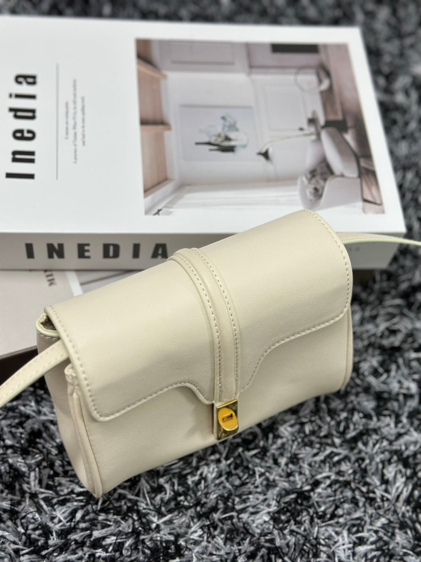 CLASSIQUE MINI 18 CUIR DE VEAU BLANC