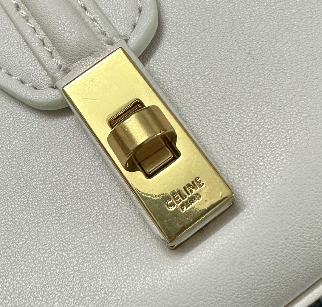 CLASSIQUE MINI 18 CUIR DE VEAU BLANC