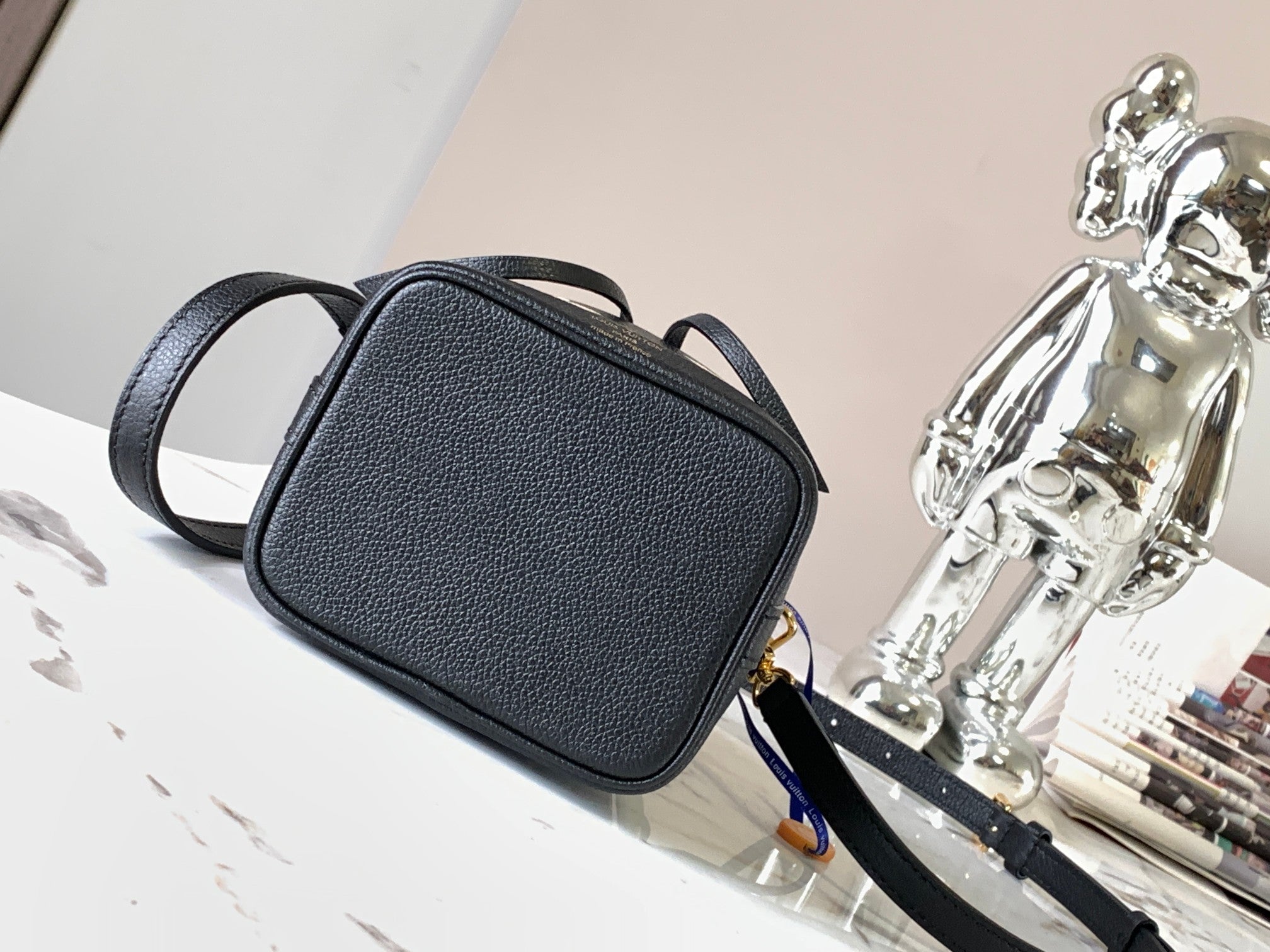 NANO NOE 13 GRIS BICOLORE NOIR MONOGRAMME QUINCAILLERIE OR