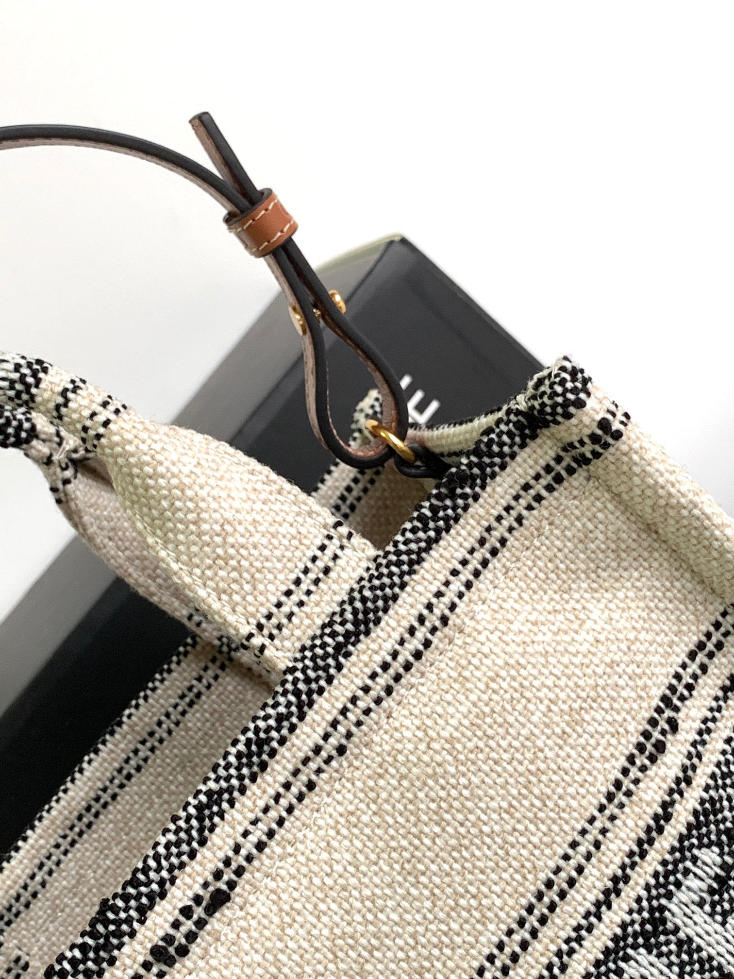 SMALL CABAS THAI 26 CREAM BLACK STRIPE TEXTILE
