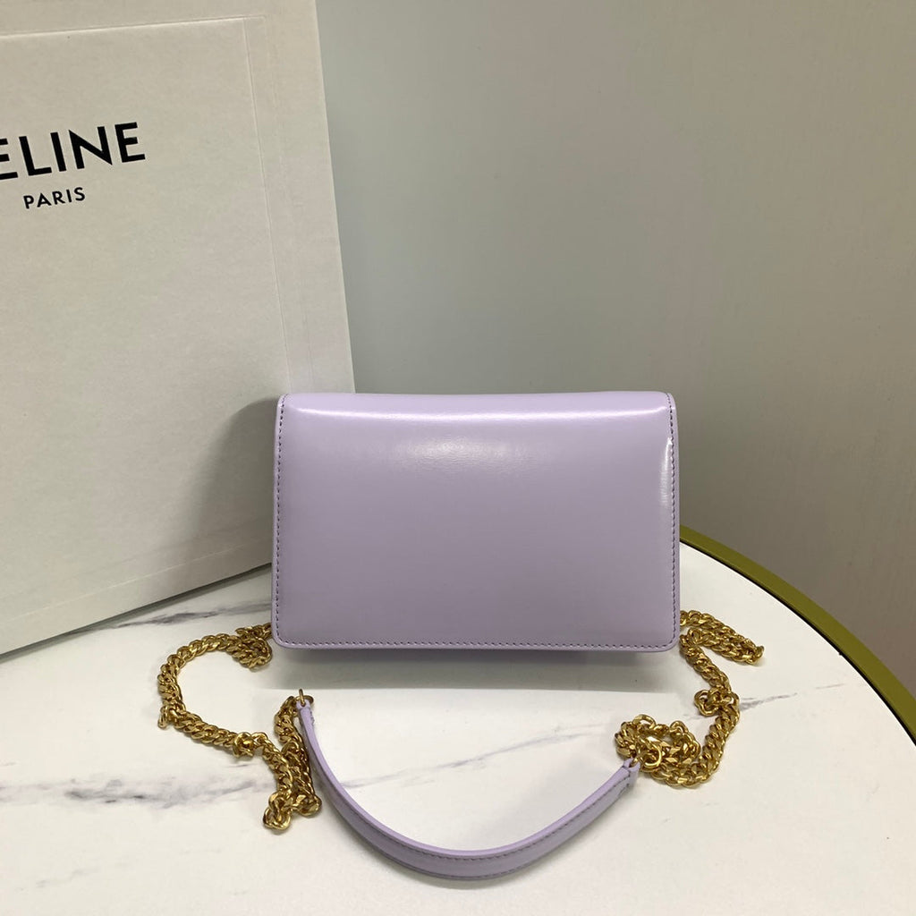 PORTEFEUILLE SUR CHAÎNE MARGO 19 EN CUIR DE VEAU LISSE LILAS CLAIR, QUINCAILLERIE DORÉ