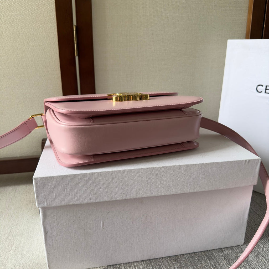 CLASSIQUE TRIOMPHE 22 VEAU ROSE QUINCAILLERIE OR