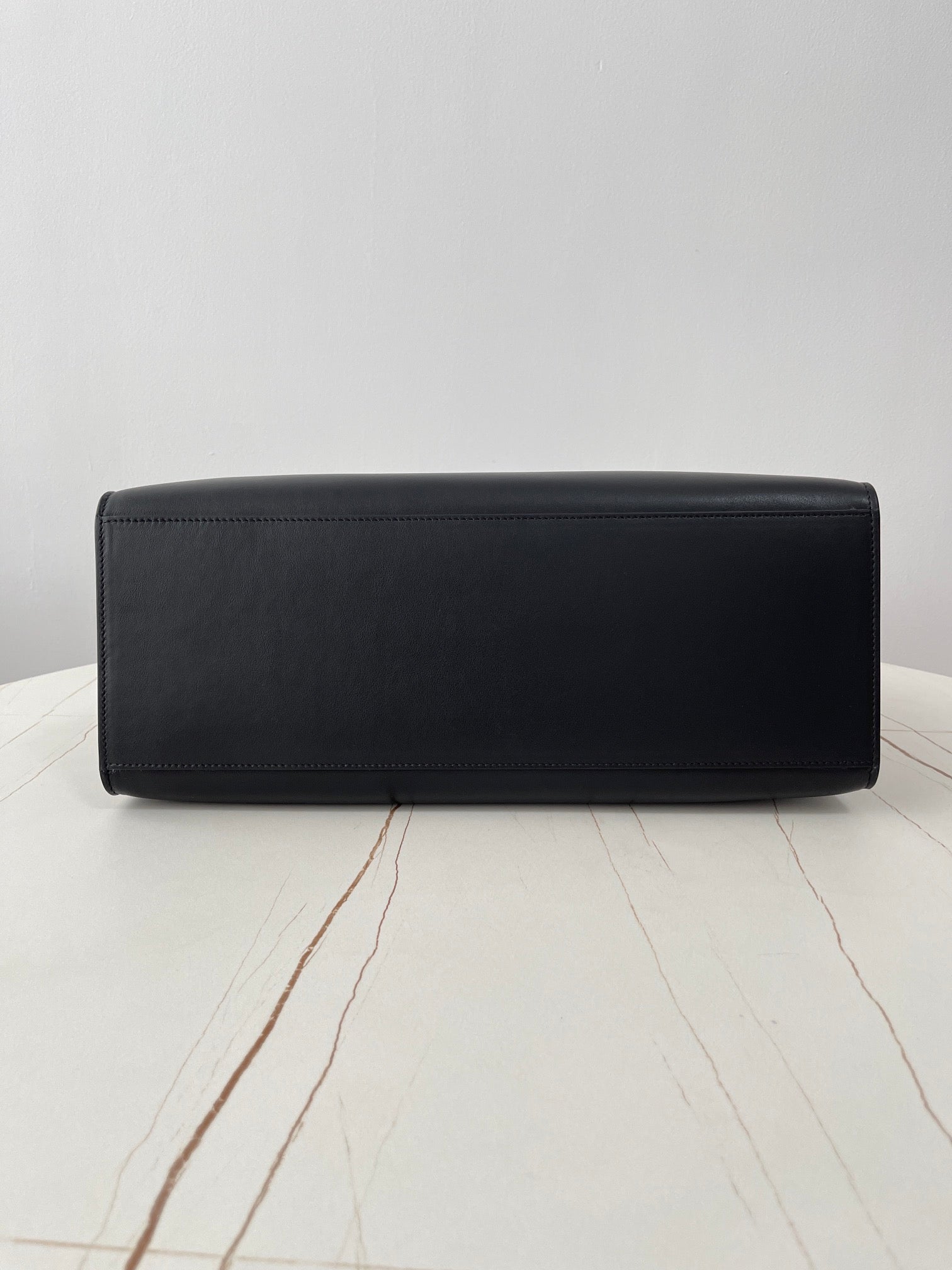 CABAS 16 37CM ​​CUIR DE VEAU NOIR