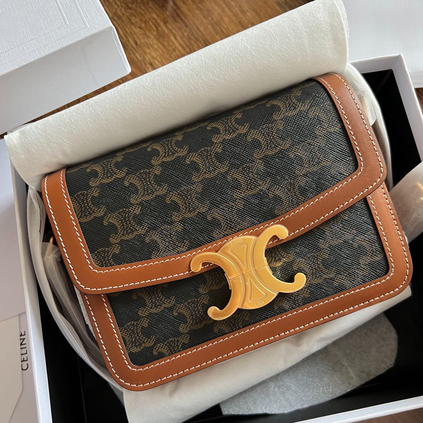 TEEN TRIOMPHE 18.5 TAN MONOGRAM TOILE CUIR DE VEAU MARRON