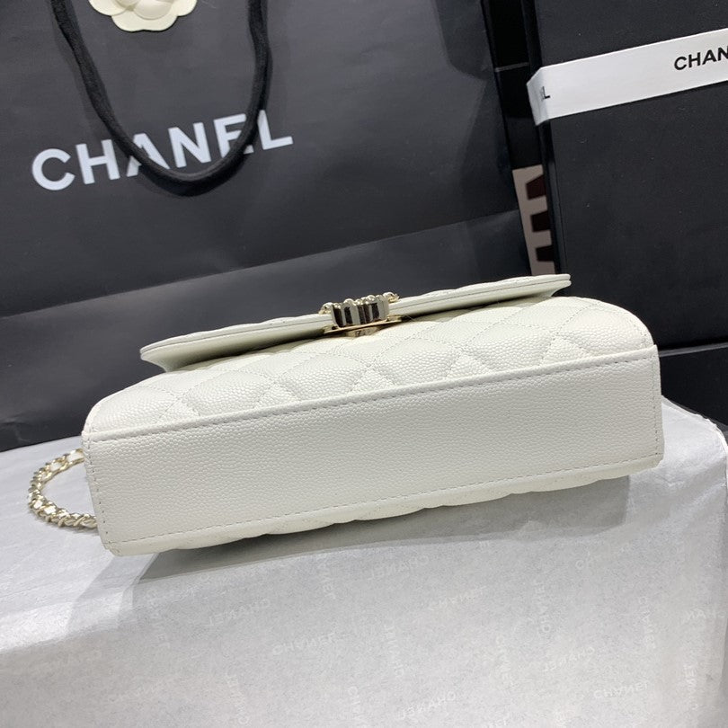 23P FLAP BAG 19CM WHITE CAVIAR GOLD HARDWARE