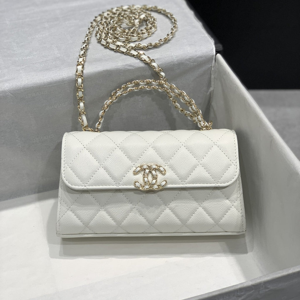 23P FLAP BAG 19CM WHITE CAVIAR GOLD HARDWARE