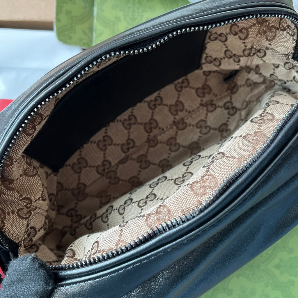 SAC À BANDOULIÈRE 23 EN CUIR DE VEAU NOIR
