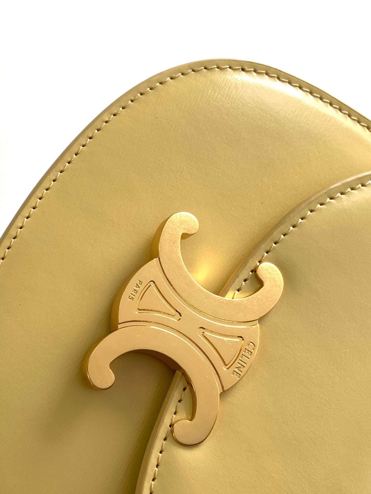 BESACE CHAÎNE ADOLESCENT TRIOMPHE 15,5 CM CUIR DE VEAU JAUNE