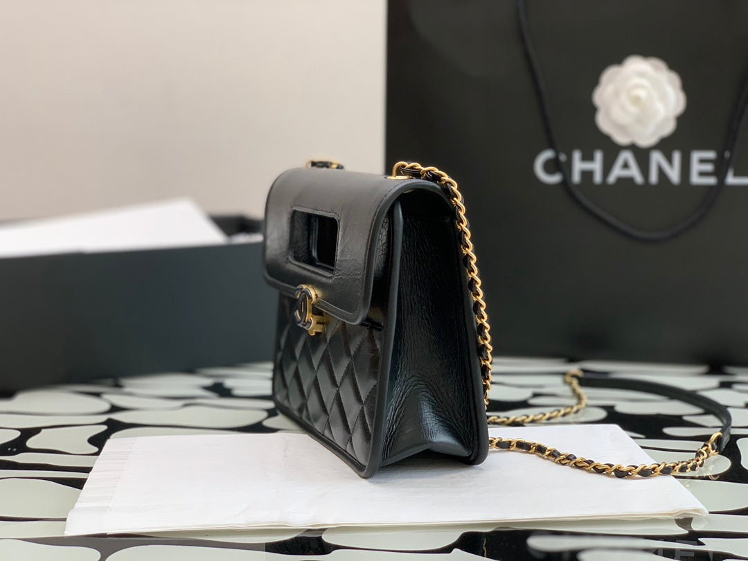 CC QUILTED MINI GRAPHIC CATCH FLAP BAG BLACK LAMBSKIN