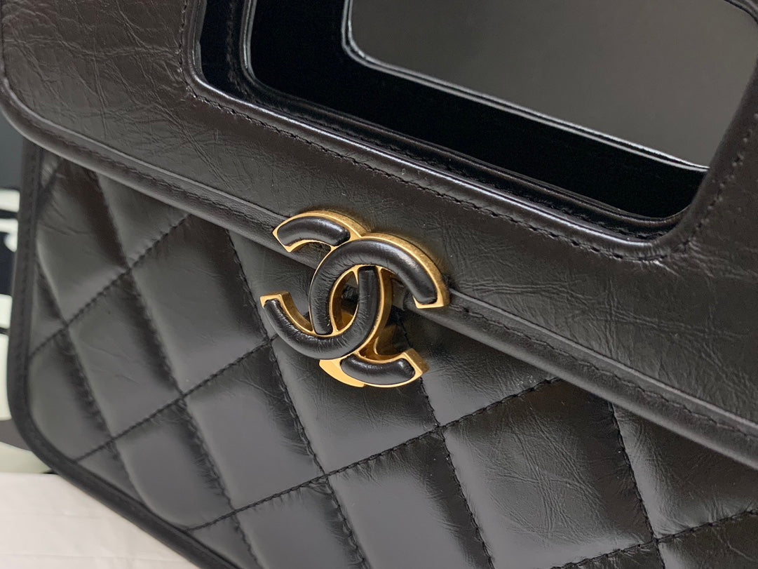 CC QUILTED MINI GRAPHIC CATCH FLAP BAG BLACK LAMBSKIN